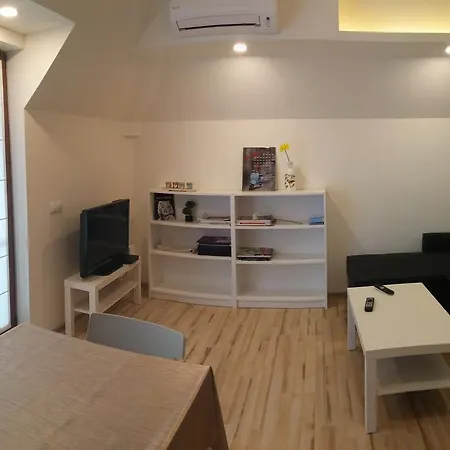 Donka Apartment *
